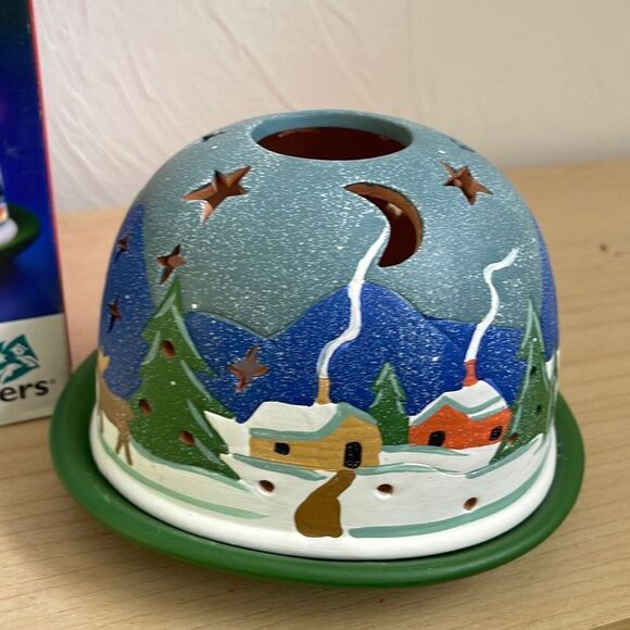 Natural Wonders Vintage Winter Luminary Tea Light Holder Ceramic Christmas - Picture 2 of 4
